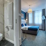 Art Novis Centrum Hotel 3*
