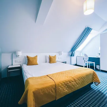 Art Novis Center 3*