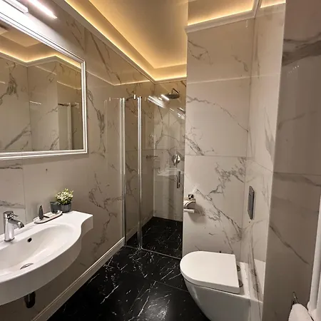 Art Novis Centrum 3* Βρότσλαβ