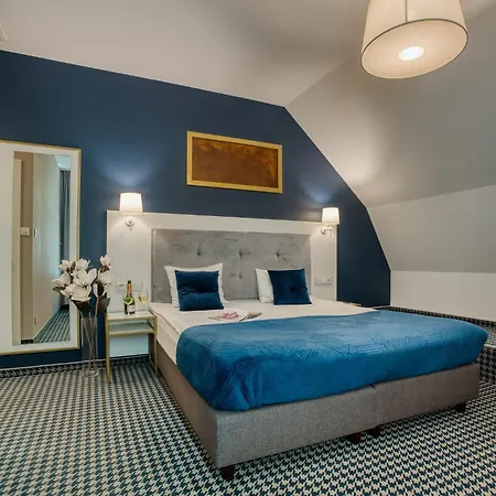 Hotel Art Novis Centrum 3*