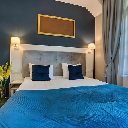 Art Novis Centrum Otel