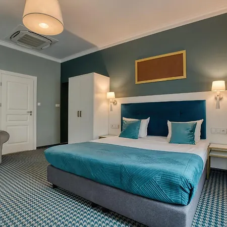 Art Novis Centrum 3* Βρότσλαβ