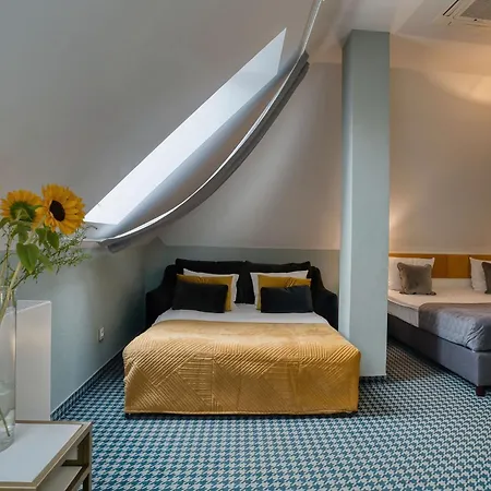 Art Novis Centrum Ξενοδοχείο 3*