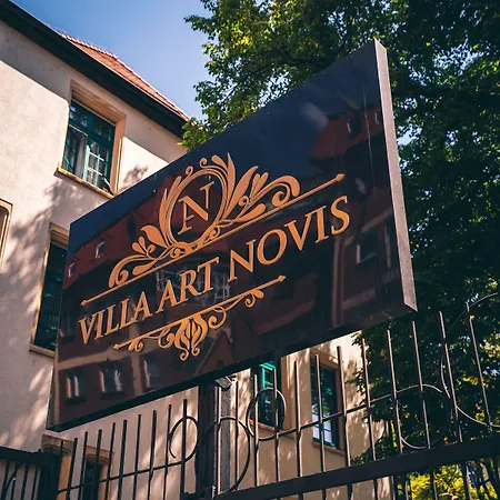 Art Novis Centrum Ξενοδοχείο 3*