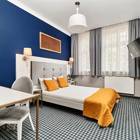 Otel Art Novis Centrum 3*