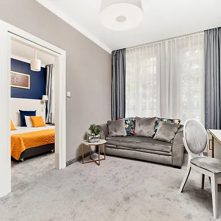 Art Novis Centrum Hotel 3*