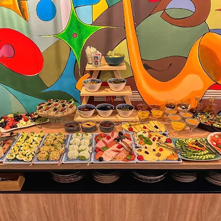 Art Novis Centrum Ξενοδοχείο 3*