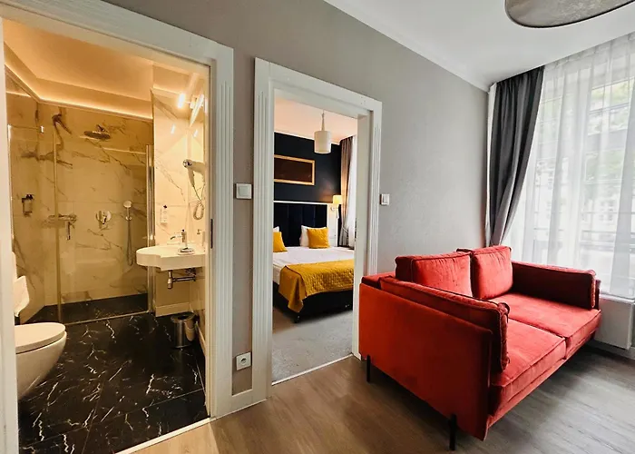 Art Novis Centrum Hotell 3*