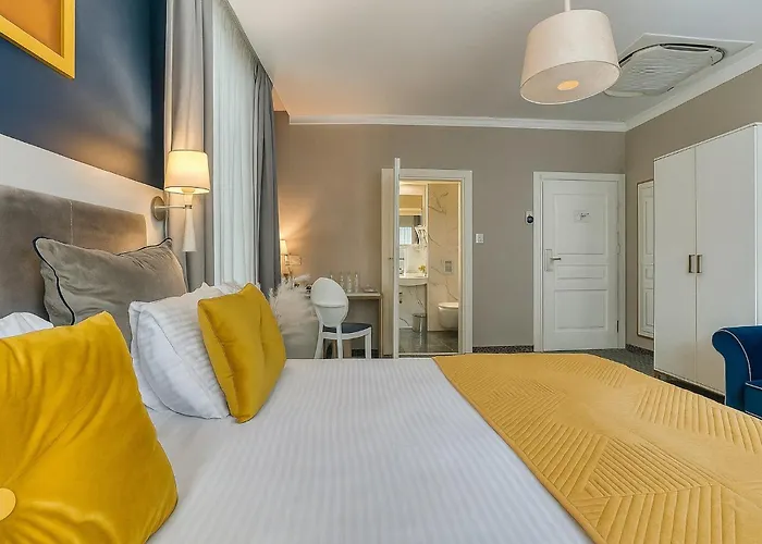 Art Novis Centrum Hotell 3*