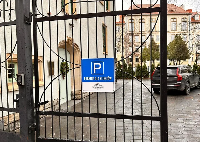 Art Novis Centrum Ξενοδοχείο 3*